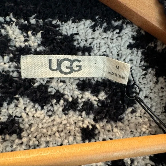 UGG Pheobe Wrap Cardigan - Size Medium - Picture 5 of 9